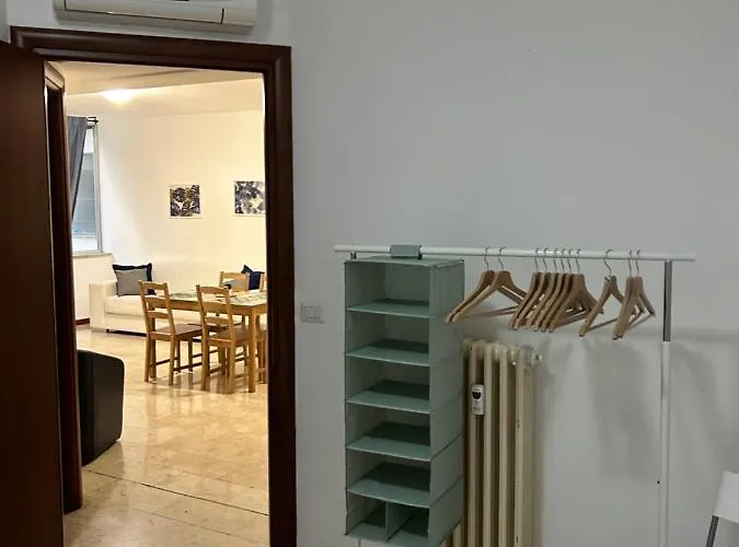 Casa Domus Del Chirurgo 리미니