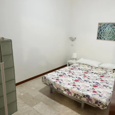 Casa Domus Del Chirurgo רימיני