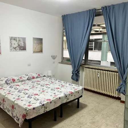 Casa Domus Del Chirurgo * 리미니